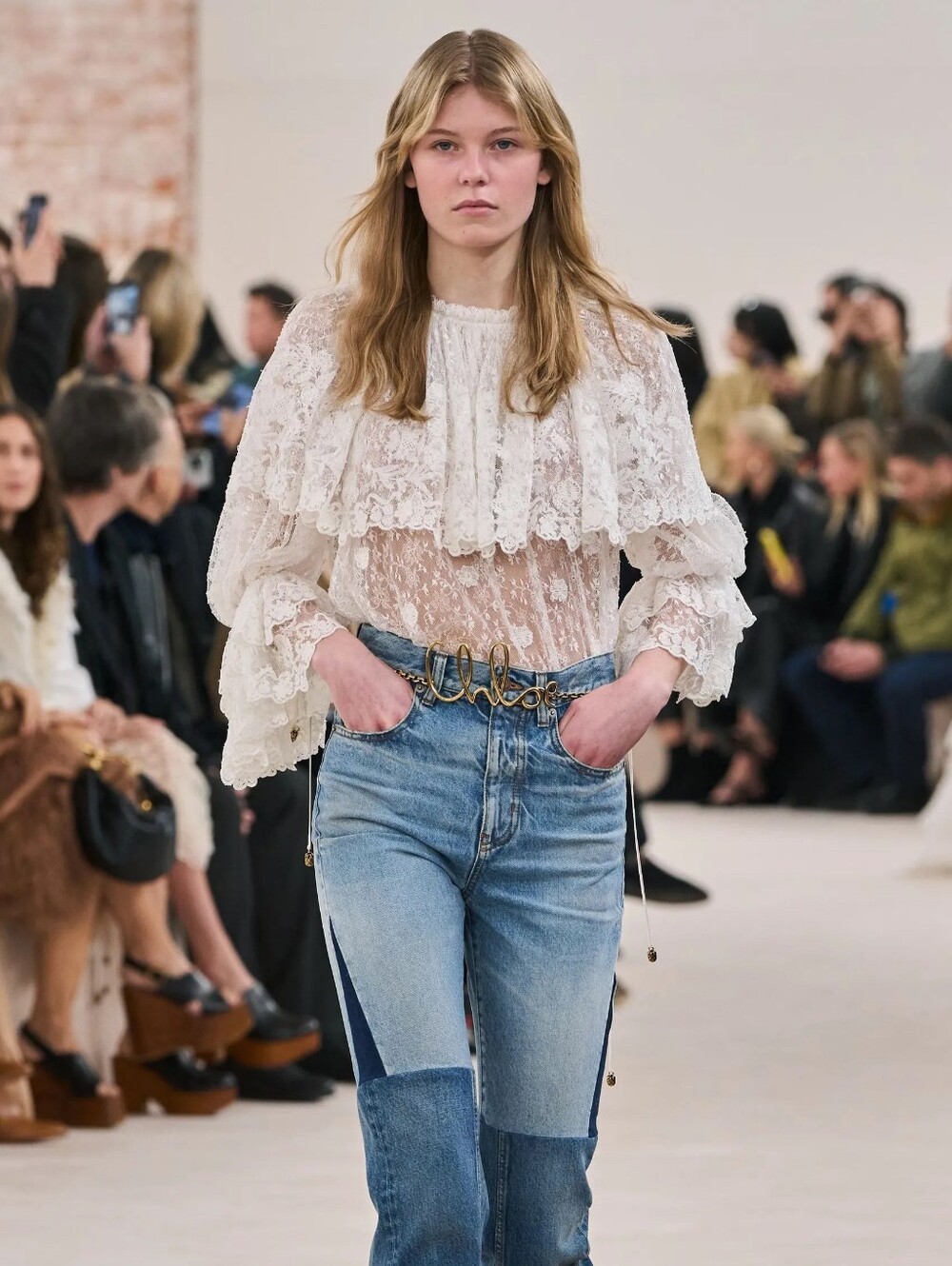 Vintage Silk Light Cream Lace-Trim Peasant Blouse Like Chloé
